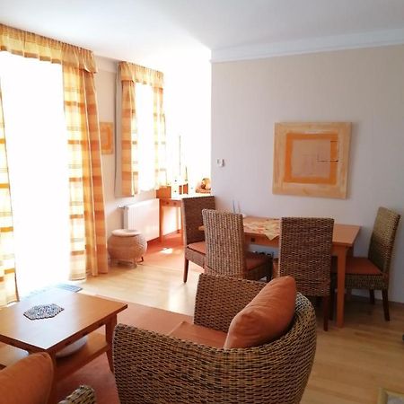 Daniella Apartmens Buk Ngoại thất bức ảnh