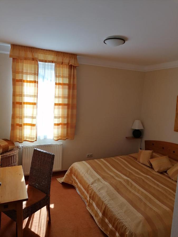 Daniella Apartmens Buk Ngoại thất bức ảnh